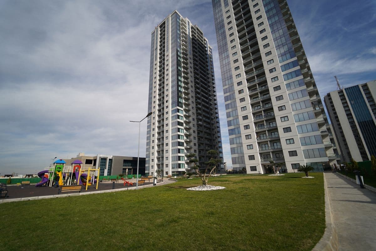 Rona Towers — image 1